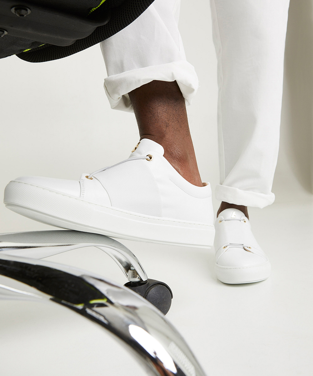 XOXO B.B Low-Top White Sneaker