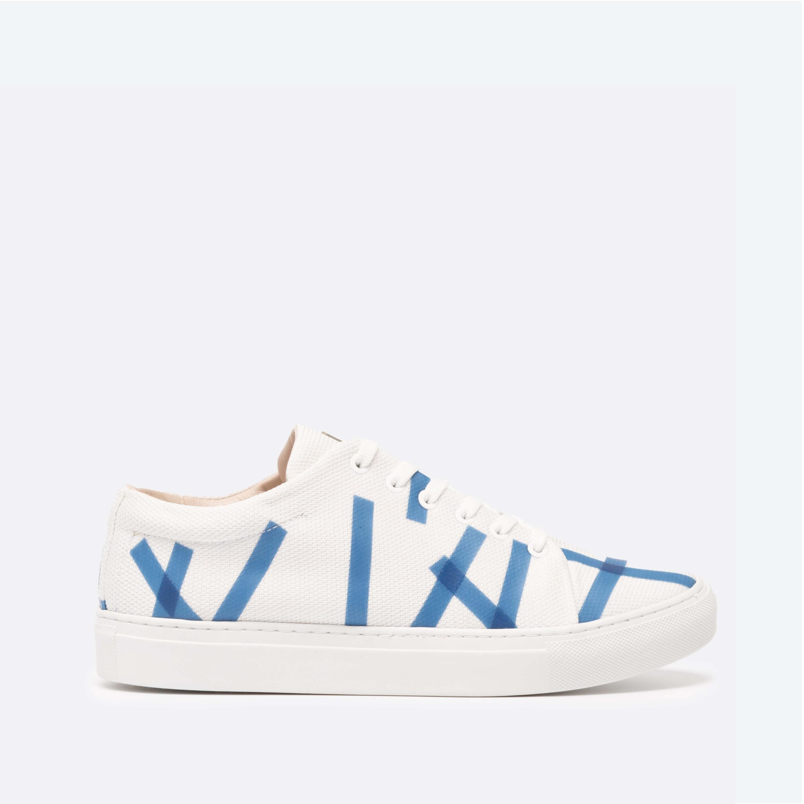 Glacon Low-Top White Sneaker